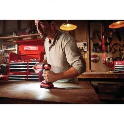 CRAFTSMAN Lumière de travail, 20 V, DEL, rouge et noir 7 CRAFTSMAN Lumière de travail, 20 V, DEL, rouge et noir -CRAFTSMAN Soldes Magasin 00276570e L